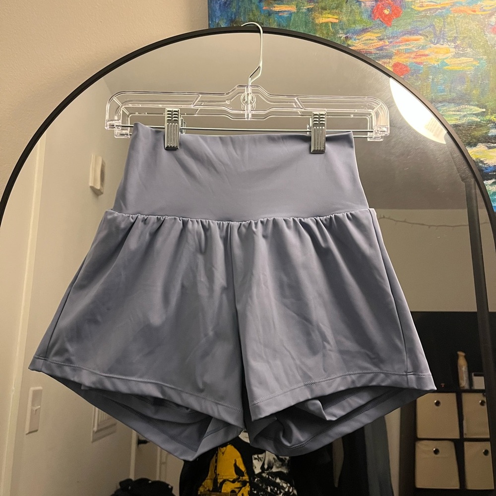 HALARA Women's High-Waisted Light Blue Shorts